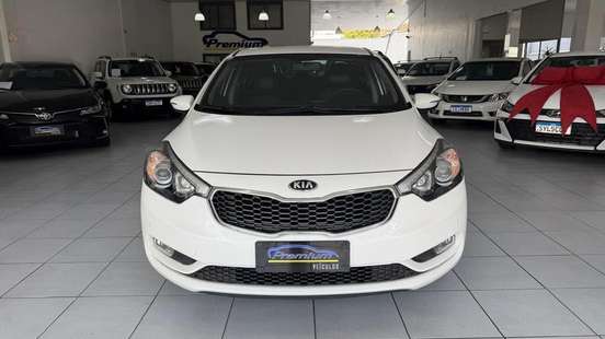 KIA-CERATO-1.6 SX 16V FLEX 4P AUTOMÁTICO KIA-CERATO-2014