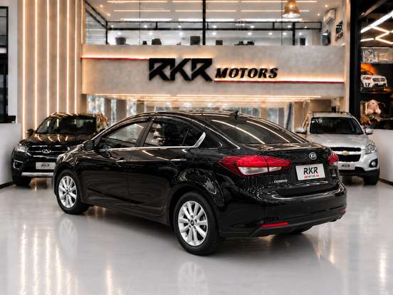 KIA-CERATO-2017