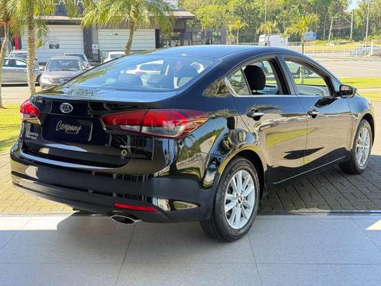 KIA-CERATO-2018