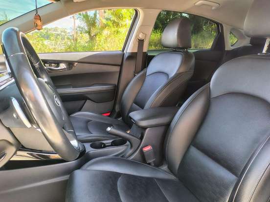 KIA-CERATO-2021