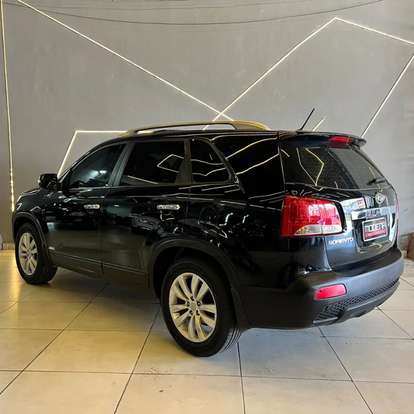 KIA-SORENTO-2010