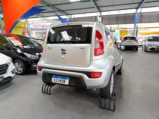 KIA-SOUL-1.6 EX 16V FLEX 4P AUTOMÁTICO KIA-SOUL-2011