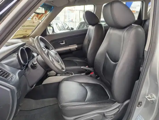 KIA-SOUL-2011