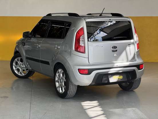 KIA-SOUL-1.6 EX 16V FLEX 4P AUTOMÁTICO KIA-SOUL-2012