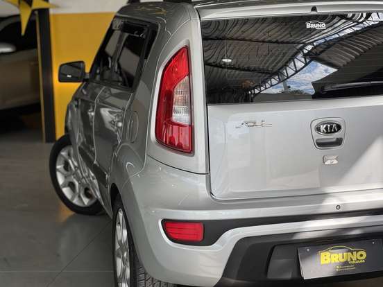 KIA-SOUL-2012