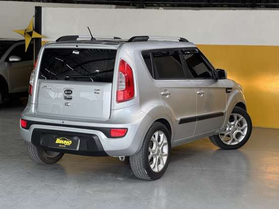 KIA-SOUL-2012