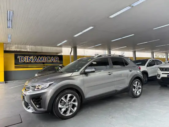 KIA-STONIC-2023