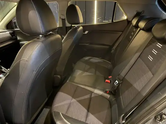 KIA-STONIC-2022
