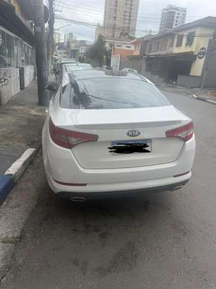 KIA-OPTIMA-2013