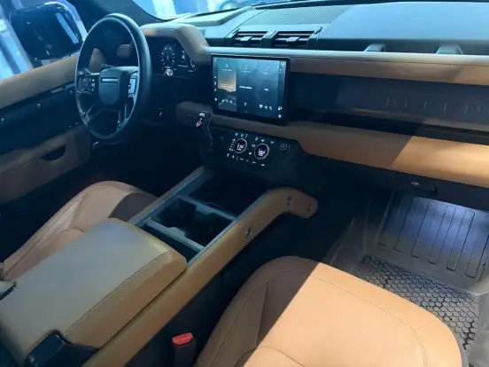 LAND ROVER-DEFENDER-2025
