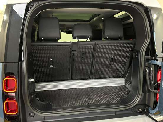 LAND ROVER-DEFENDER-2022