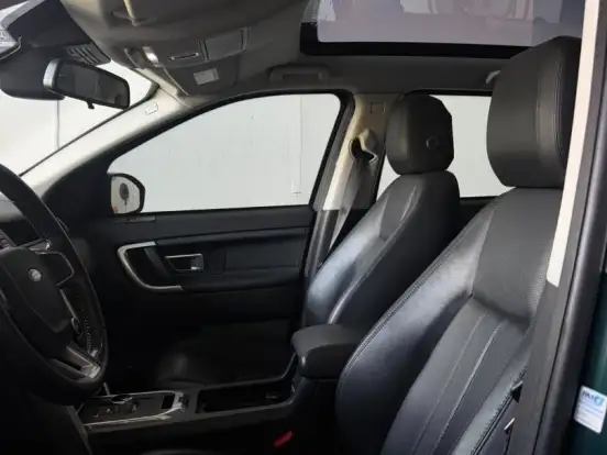LAND ROVER-DISCOVERY SPORT-2.0 16V SI4 TURBO GASOLINA HSE 4P AUTOMÁTICO LAND ROVER-DISCOVERY SPORT-2015