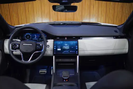 LAND ROVER-DISCOVERY SPORT-2024