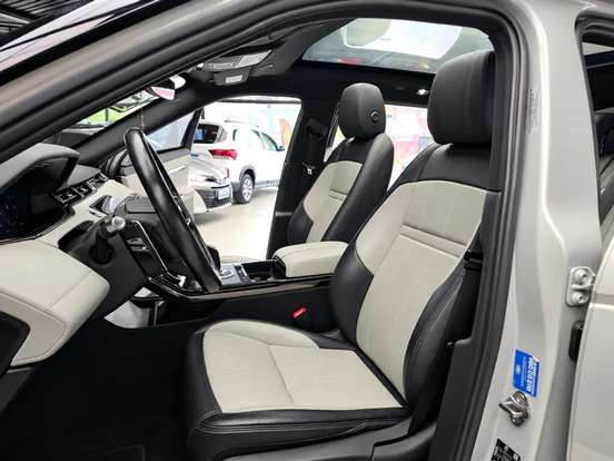 LAND ROVER-RANGE ROVER EVOQUE-2.0 P250 FLEX R-DYNAMIC SE AWD AUTOMÁTICO LAND ROVER-RANGE ROVER EVOQUE-2021