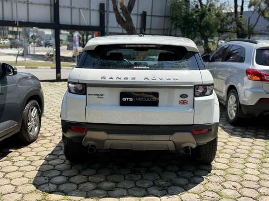 LAND ROVER-RANGE ROVER EVOQUE-2.0 PURE TECH 4WD 16V GASOLINA 4P AUTOMÁTICO LAND ROVER-RANGE ROVER EVOQUE-2015
