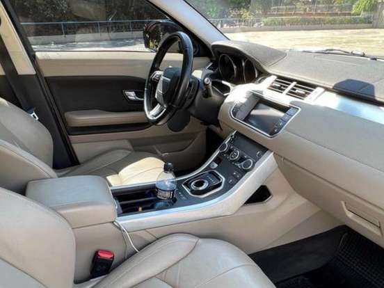 LAND ROVER-RANGE ROVER EVOQUE-2.0 SE 4WD 16V GASOLINA 4P AUTOMÁTICO LAND ROVER-RANGE ROVER EVOQUE-2017