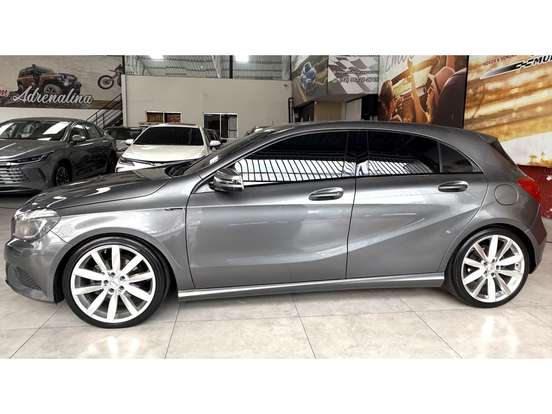 MERCEDES-BENZ-A 200-2015