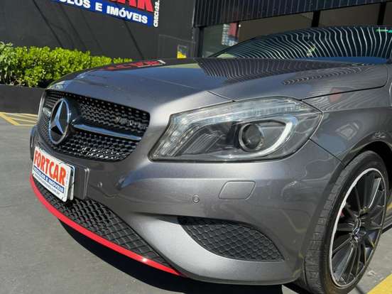 MERCEDES-BENZ-A 200-2013