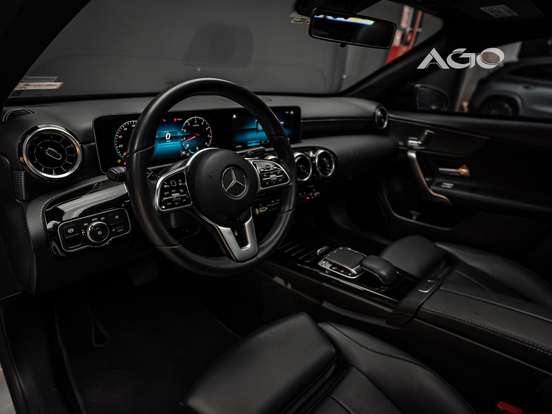 MERCEDES-BENZ-A 250-2020