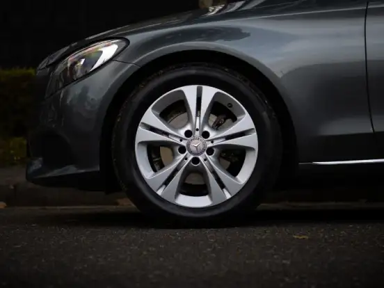 MERCEDES-BENZ-C 180-1.6 CGI AVANTGARDE 16V TURBO GASOLINA 4P AUTOMÁTICO MERCEDES-BENZ-C 180-2017
