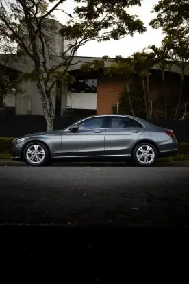 MERCEDES-BENZ-C 180-2017