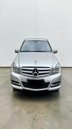 MERCEDES-BENZ-C 180-2011