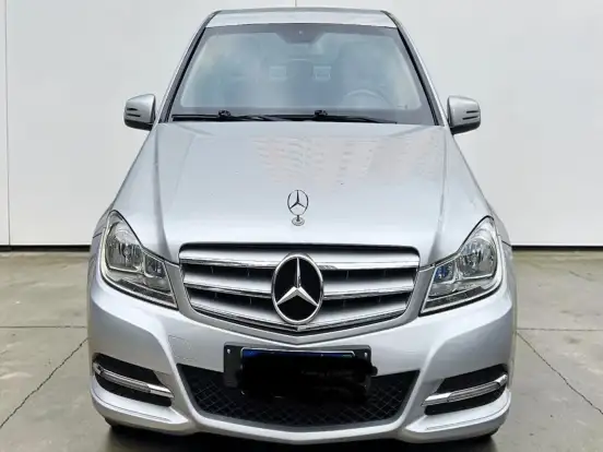 MERCEDES-BENZ-C 180-1.8 CGI CLASSIC 16V TURBO GASOLINA 4P AUTOMÁTICO MERCEDES-BENZ-C 180-2011