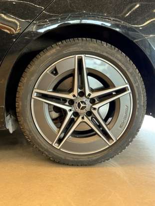 MERCEDES-BENZ-C 200-2023