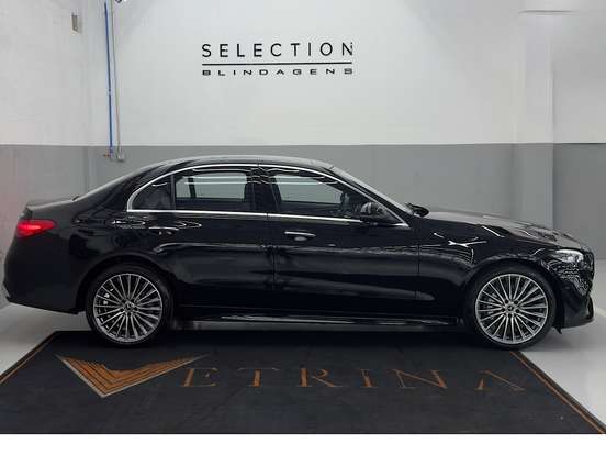 MERCEDES-BENZ-C 200-2025