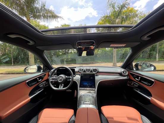 MERCEDES-BENZ-C 300-2025