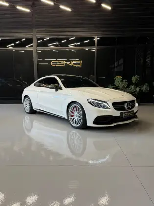 MERCEDES-BENZ C 63 AMG 4.0 V8 TURBO GASOLINA S COUPÉ SPEEDSHIFT