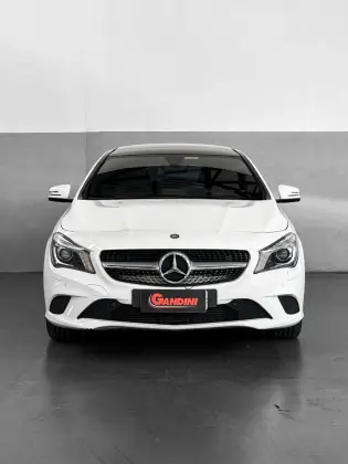 MERCEDES-BENZ CLA 200 1.6 VISION 16V FLEX 4P AUTOMÁTICO