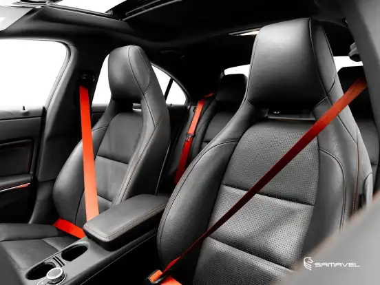 MERCEDES-BENZ-CLA 45 AMG-2.0 16V TURBOCHARGED GASOLINA 4P AUTOMÁTICO MERCEDES-BENZ-CLA 45 AMG-2015