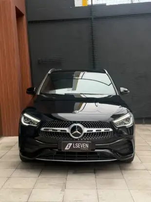 MERCEDES-BENZ-GLA 200-2022