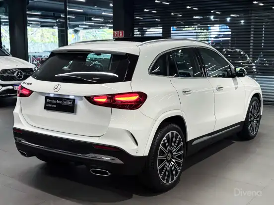 MERCEDES-BENZ-GLA 200-1.3 MHEV AMG LINE 7G-DCT MERCEDES-BENZ-GLA 200-2024
