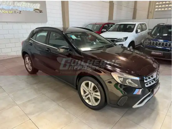MERCEDES-BENZ-GLA 200-1.6 CGI FLEX STYLE 7G-DCT MERCEDES-BENZ-GLA 200-2017