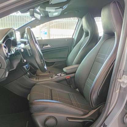 MERCEDES-BENZ-GLA 200-2015