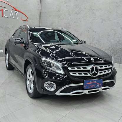 MERCEDES-BENZ-GLA 200-2018