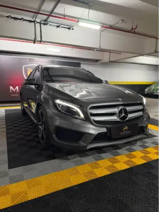 MERCEDES-BENZ GLA 250 2.0 16V TURBO GASOLINA SPORT 4P AUTOMÁTICO
