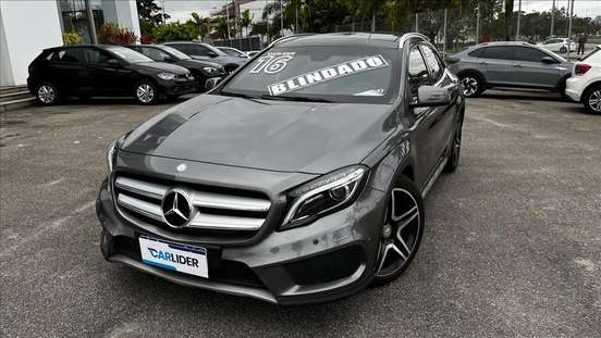 MERCEDES-BENZ-GLA 250-2015