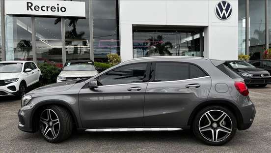 MERCEDES-BENZ-GLA 250-2015