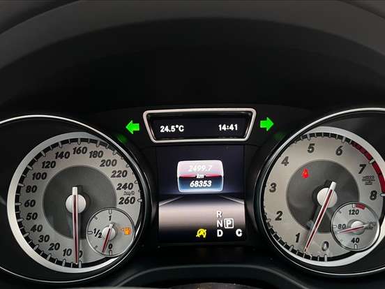 MERCEDES-BENZ-GLA 250-2.0 16V TURBO GASOLINA ENDURO 4P AUTOMÁTICO MERCEDES-BENZ-GLA 250-2015