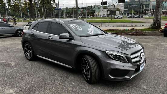 MERCEDES-BENZ-GLA 250-2015