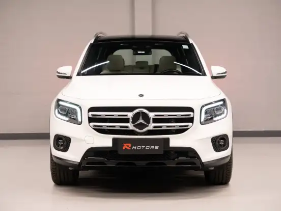 MERCEDES-BENZ-GLB 200-2021