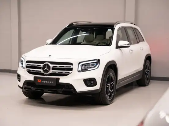 MERCEDES-BENZ-GLB 200-2021