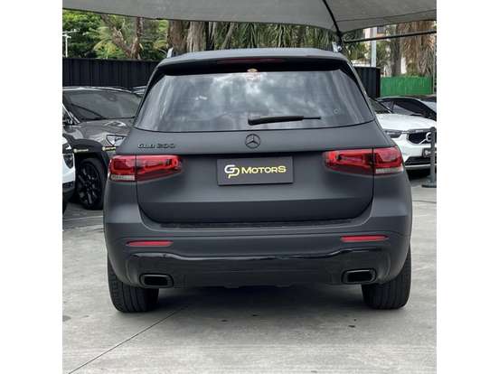 MERCEDES-BENZ-GLB 200-2020
