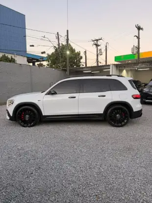 MERCEDES-BENZ-GLB 35 AMG-2022