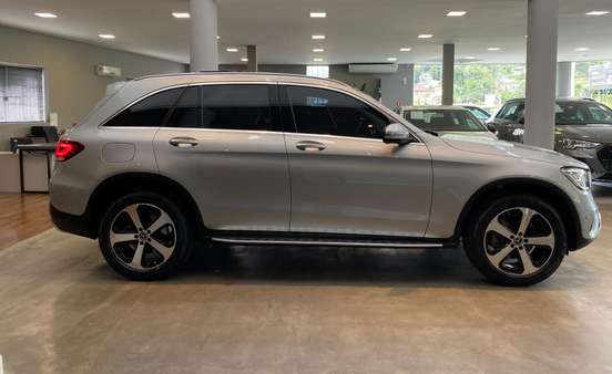 MERCEDES-BENZ-GLC 220d-2021
