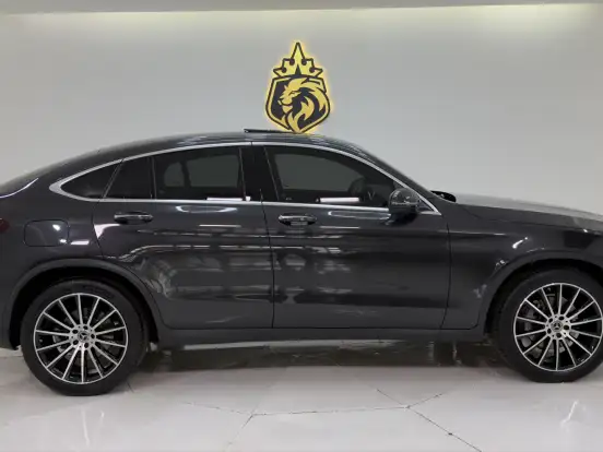 MERCEDES-BENZ-GLC 300-2.0 CGI GASOLINA COUPÉ 4MATIC 9G-TRONIC MERCEDES-BENZ-GLC 300-2020