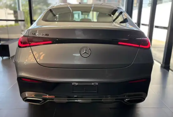 MERCEDES-BENZ-GLC 300-2026